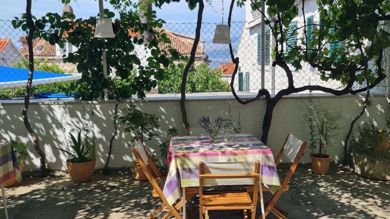 Guesthouse Lidija スティヴァン エクステリア 写真