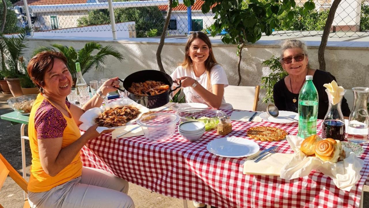 Guesthouse Lidija スティヴァン エクステリア 写真